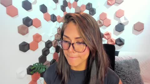 Tatty online show from December 29, 2024, 7:53 pm