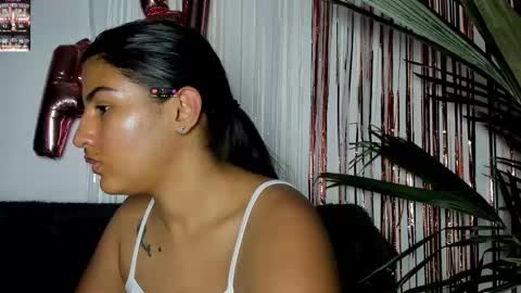 Snapshot of taty_gomez_ chatting on September 16, 2025, 8:37 am Tatiana Gomez online show from September 16, 2025, 8:37 am