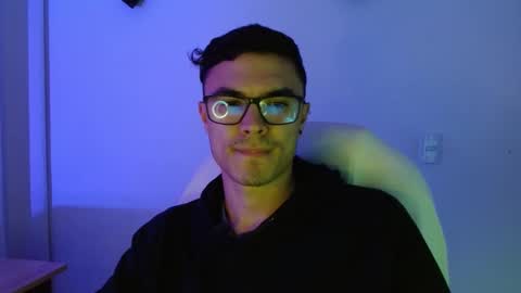 taurus4k online show from November 8, 2025, 7:30 am