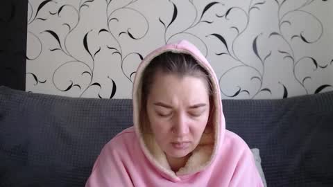 Snapshot of taxxxu chatting on February 2, 2026, 7:40 am Diana online show from February 2, 2026, 7:40 am