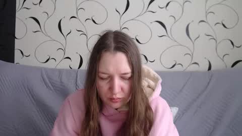 Snapshot of taxxxu chatting on March 6, 2026, 7:49 am Diana online show from March 6, 2026, 7:49 am