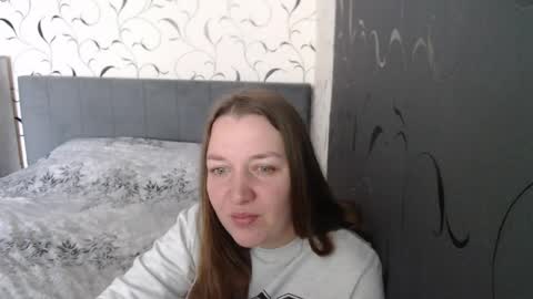 Snapshot of taxxxu chatting on April 23, 2026, 7:41 am Diana online show from April 23, 2026, 7:41 am