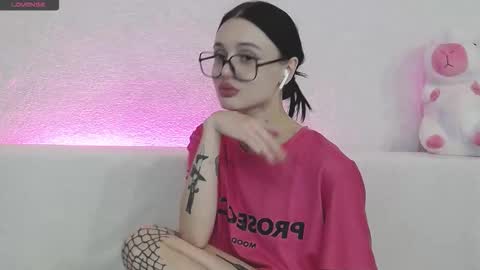 Snapshot of tayaavis chatting on September 29, 2025, 7:19 pm Taya online show from September 29, 2025, 7:19 pm