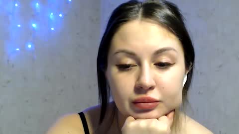 Snapshot of tayagirl chatting on February 4, 2026, 6:36 pm Taya online show from February 4, 2026, 6:36 pm