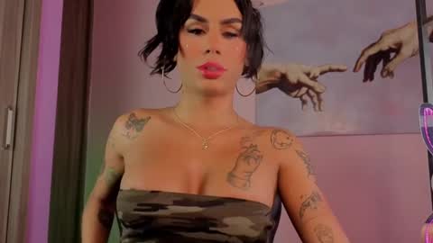   online show from September 22, 2025, 3:41 am