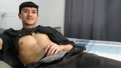 independent model online show from June 17, 2026, 4:37 am