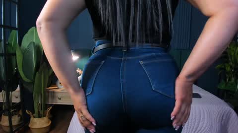 Snapshot of taylor_bennet chatting on February 1, 2025, 6:08 pm Taylor Bennet online show from February 1, 2025, 6:08 pm