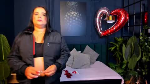 Snapshot of taylor_bennet chatting on February 14, 2025, 12:03 pm Taylor Bennet online show from February 14, 2025, 12:03 pm