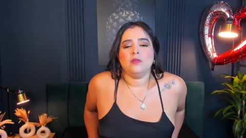 Snapshot of taylor_bennet chatting on March 6, 2025, 12:09 pm Taylor Bennet online show from March 6, 2025, 12:09 pm