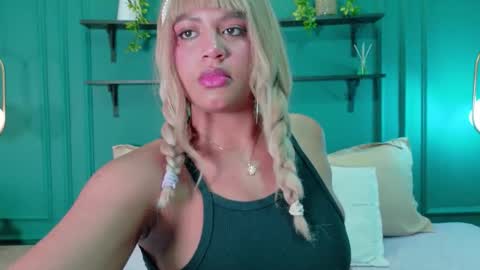 Snapshot of taylor_sexyy chatting on February 23, 2026, 10:07 pm Taylor online show from February 23, 2026, 10:07 pm