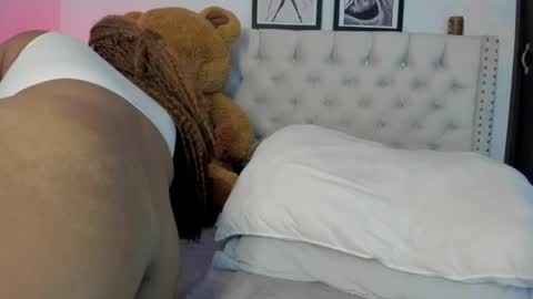 Taylor  online show from May 18, 2026, 4:07 am
