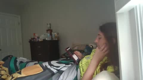 taylorslay online show from April 9, 2026, 7:08 pm