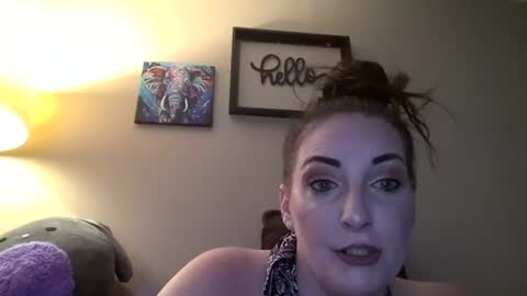 Taylor Sunshine online show from July 16, 2026, 8:04 pm