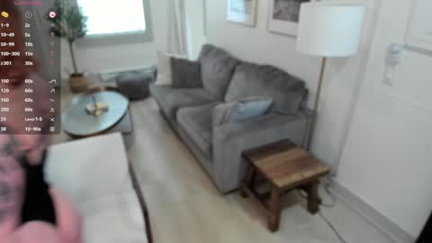 Snapshot of taylortait chatting on January 30, 2025, 4:55 pm Taylor Tait online show from January 30, 2025, 4:55 pm