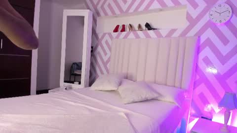 Tayra horny for you online show from June 14, 2026, 4:47 am