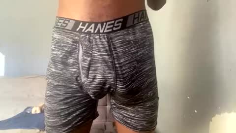 Snapshot of tayuan410277 chatting on March 1, 2026, 5:15 pm tayuan410277 online show from March 1, 2026, 5:15 pm