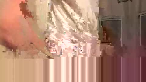 Snapshot of tbeebe12 chatting on September 27, 2025, 10:37 pm Lilbeebs online show from September 27, 2025, 10:37 pm