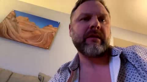 Snapshot of tbiz82 chatting on January 25, 2025, 6:45 am Tbiz82 online show from January 25, 2025, 6:45 am