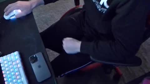 Snapshot of tdaddy669 chatting on November 4, 2025, 9:03 pm Tdaddy online show from November 4, 2025, 9:03 pm