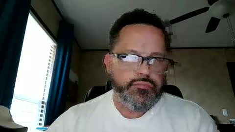 Snapshot of tdhawk87 chatting on January 13, 2026, 8:14 pm tdhawk87 online show from January 13, 2026, 8:14 pm