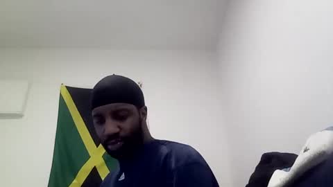 Snapshot of te3jani chatting on December 24, 2024, 8:00 am te3jani online show from December 24, 2024, 8:00 am