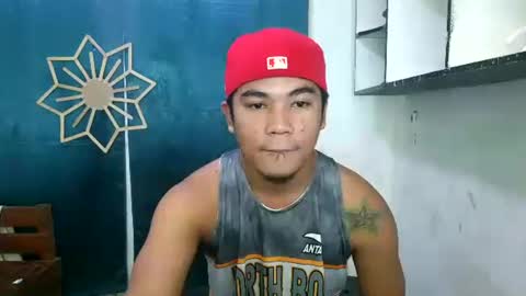 teahyun_yeongsu online show from November 3, 2025, 4:03 am