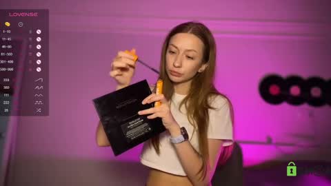 Snapshot of tease_eve_lure chatting on May 21, 2026, 2:13 pm call me Eva online show from May 21, 2026, 2:13 pm