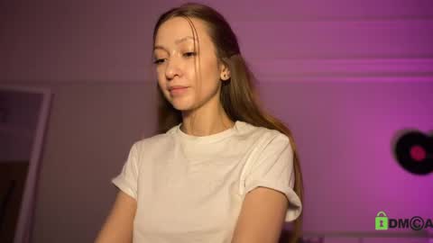 Snapshot of tease_eve_lure chatting on May 25, 2026, 7:20 pm call me Eva online show from May 25, 2026, 7:20 pm