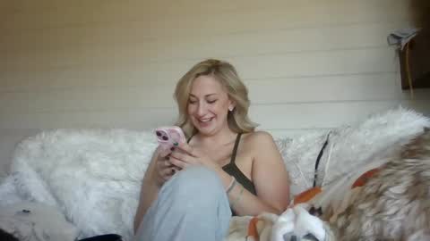 Snapshot of teasemechanic69_420 chatting on October 8, 2025, 3:20 pm teasemechanic69_420 online show from October 8, 2025, 3:20 pm