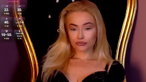 Snapshot of teasingjulianna chatting on October 6, 2025, 2:47 pm teasingjulianna online show from October 6, 2025, 2:47 pm