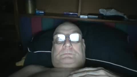 Snapshot of tebb61 chatting on December 23, 2025, 5:27 am Mark online show from December 23, 2025, 5:27 am
