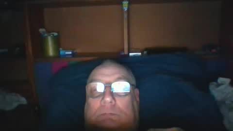 Snapshot of tebb61 chatting on January 18, 2026, 8:40 am Mark online show from January 18, 2026, 8:40 am