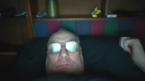 Snapshot of tebb61 chatting on March 18, 2026, 9:01 am Mark online show from March 18, 2026, 9:01 am