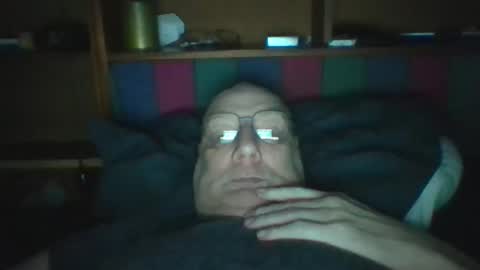 Snapshot of tebb61 chatting on June 10, 2026, 6:12 am Mark online show from June 10, 2026, 6:12 am