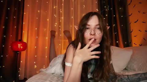 Snapshot of technoelf chatting on October 31, 2025, 3:46 pm Mary X TechnoElfff INST fansly kissmary online show from October 31, 2025, 3:46 pm