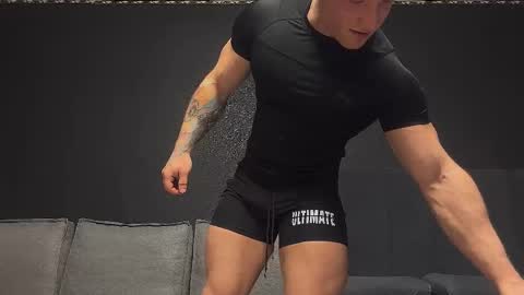 Snapshot of technohotgod chatting on December 3, 2025, 5:48 am Andy Psy online show from December 3, 2025, 5:48 am