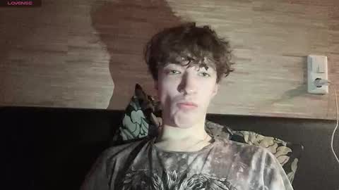 Snapshot of technoracer chatting on March 2, 2026, 10:16 pm Alice online show from March 2, 2026, 10:16 pm