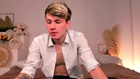 Snapshot of ted_lunn chatting on March 6, 2026, 4:20 am Ted online show from March 6, 2026, 4:20 am