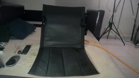 Snapshot of teddy_bananaaa chatting on March 10, 2026, 1:43 am teddy_bananaaa online show from March 10, 2026, 1:43 am