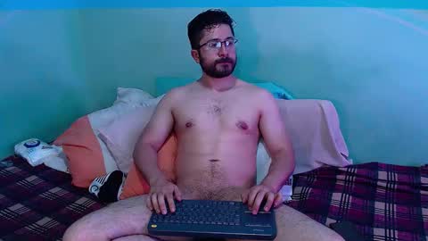 Snapshot of teddy_foster chatting on October 6, 2025, 7:11 pm teddy_foster online show from October 6, 2025, 7:11 pm