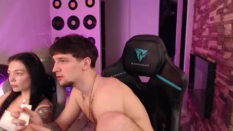 Snapshot of teddy_mode chatting on February 19, 2026, 10:28 pm Teddy online show from February 19, 2026, 10:28 pm