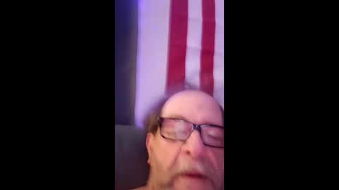 Snapshot of tedestep2 chatting on February 6, 2026, 10:35 pm tedestep2 online show from February 6, 2026, 10:35 pm