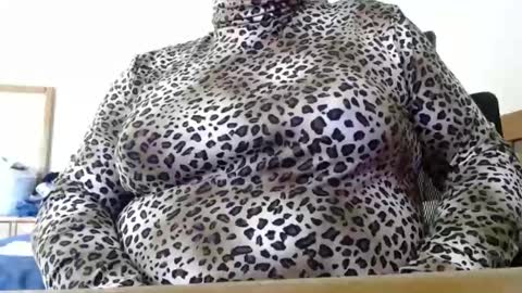 Snapshot of tedlassie chatting on December 8, 2024, 7:43 pm TedLassie....call me Teddie online show from December 8, 2024, 7:43 pm