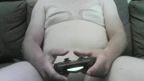 Snapshot of tedstriker333 chatting on September 27, 2025, 9:20 pm Chris online show from September 27, 2025, 9:20 pm