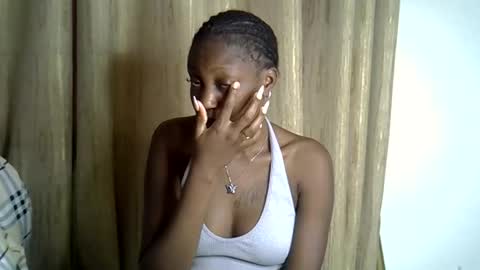 Snapshot of tee_01 chatting on February 3, 2026, 10:09 am Nicole online show from February 3, 2026, 10:09 am