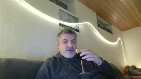 Snapshot of teeforyou chatting on January 9, 2025, 7:50 pm Peter online show from January 9, 2025, 7:50 pm