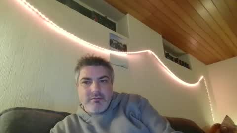 Snapshot of teeforyou chatting on February 4, 2025, 7:11 pm Peter online show from February 4, 2025, 7:11 pm