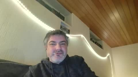 Snapshot of teeforyou chatting on February 18, 2025, 4:15 am Peter online show from February 18, 2025, 4:15 am