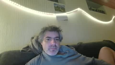 Snapshot of teeforyou chatting on February 5, 2026, 1:10 am Peter online show from February 5, 2026, 1:10 am