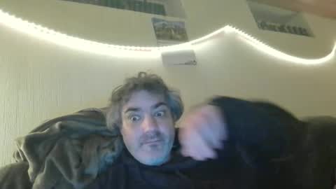 Snapshot of teeforyou chatting on February 23, 2026, 12:09 am Peter online show from February 23, 2026, 12:09 am